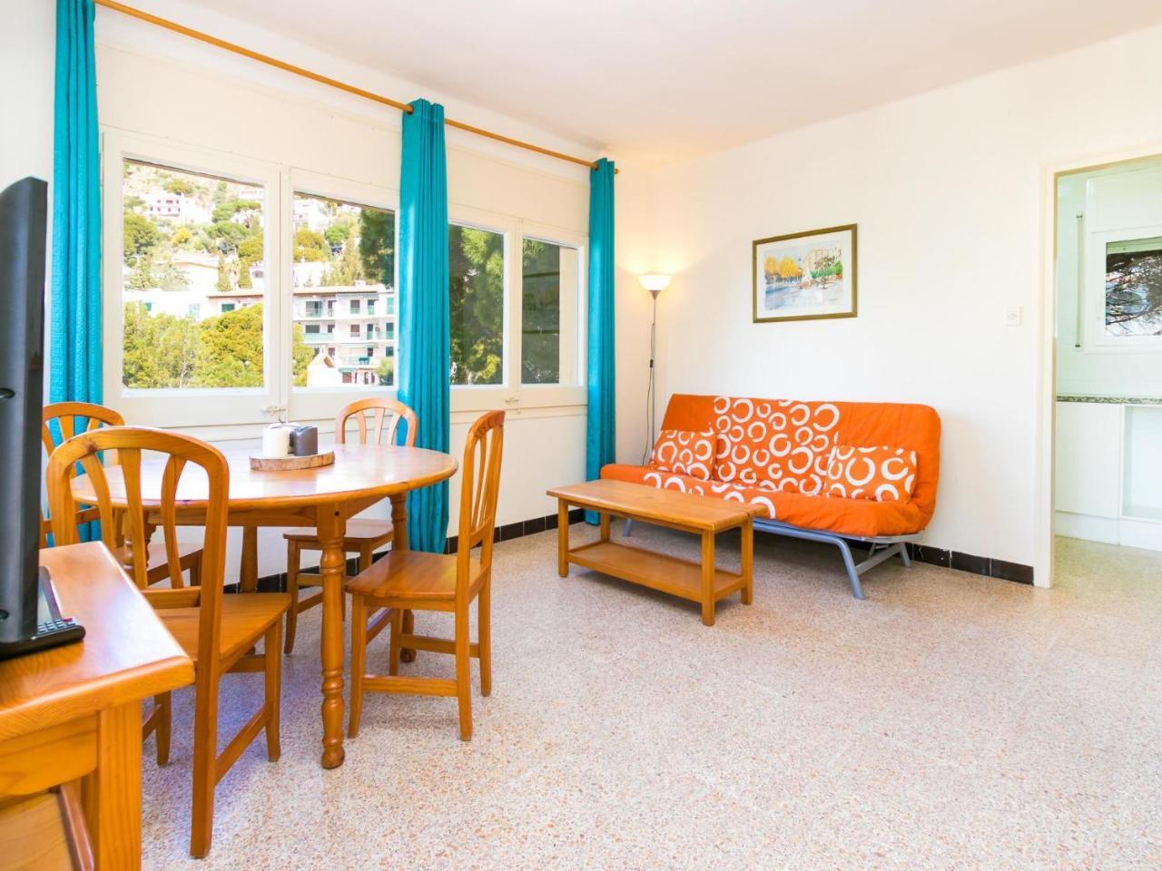 Apartment Velazquez-2 By Interhome Roses Bagian luar foto